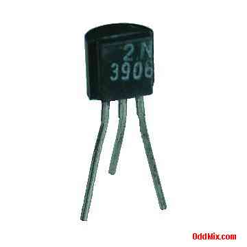 2N3906 Transistor P-N-P Silicon Switch High Speed Motorola Plastic Vintage Collectible [7 KB]