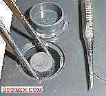 Picture 4. Cell valve removal [4 KB]